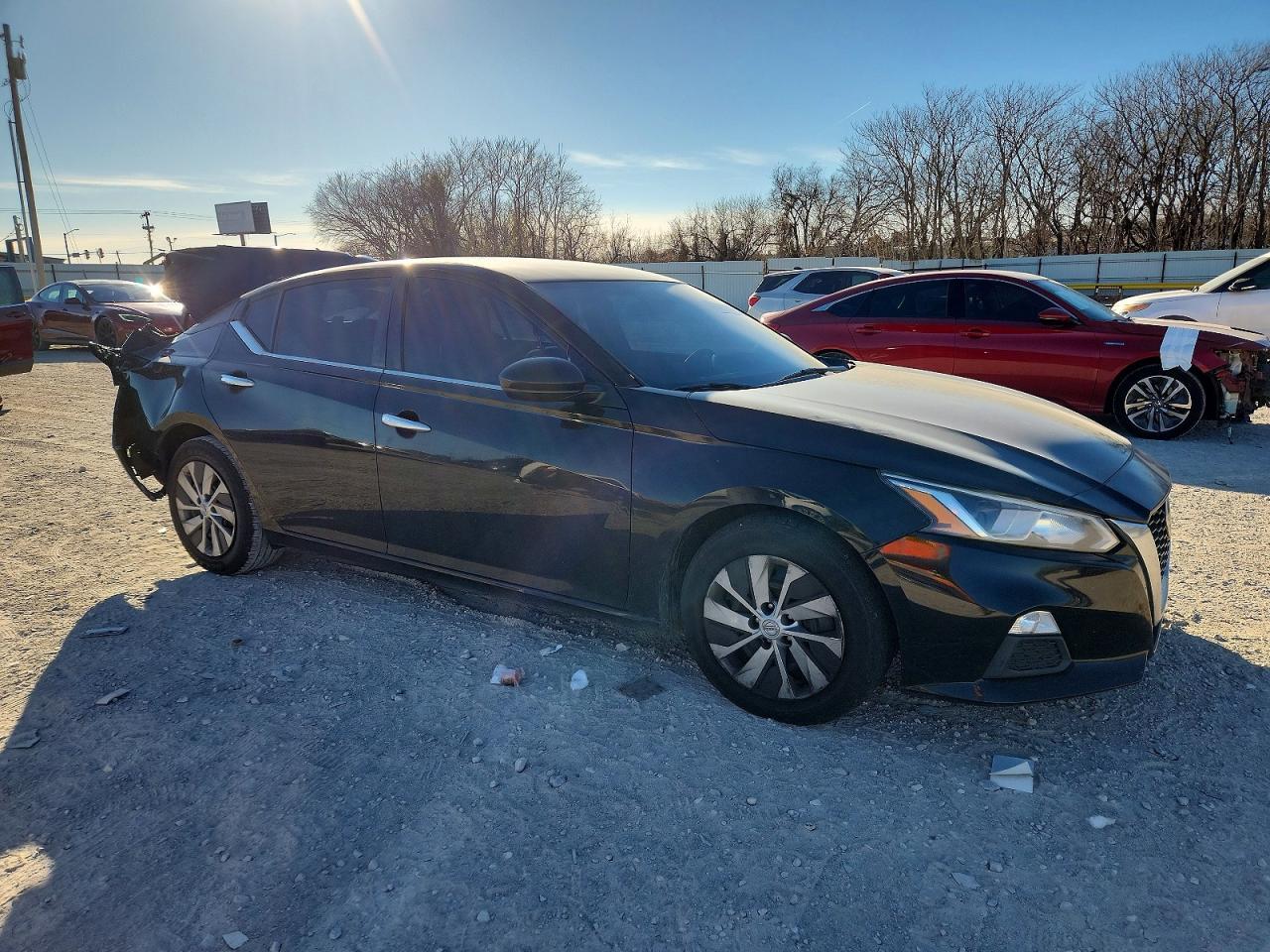 2020 Nissan Altima S - Фото 4