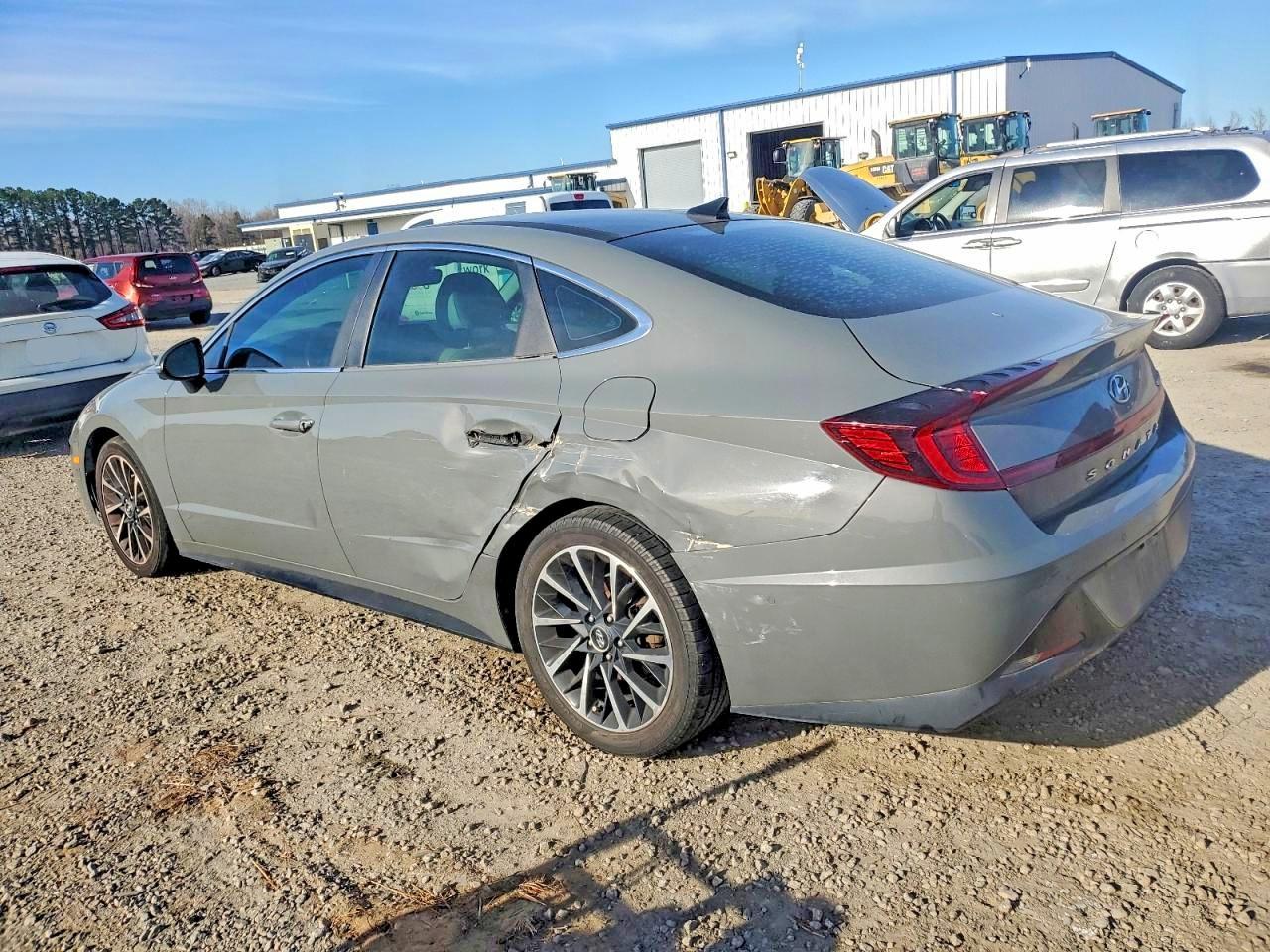 2021 Hyundai Sonata Limited - Image 2