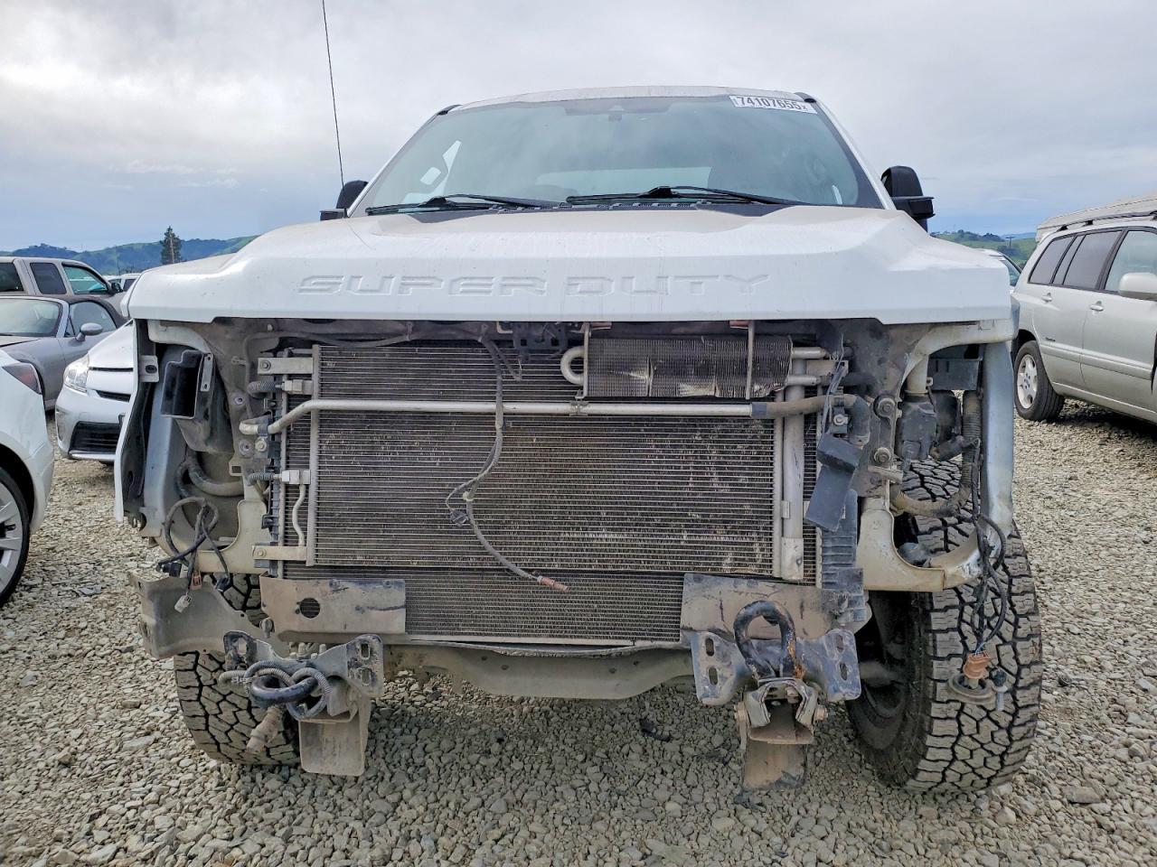 2021 Ford F250 Super Duty - Image 5