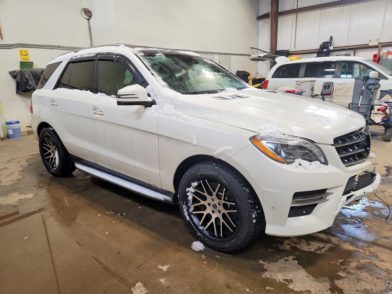 2015 Mercedes-Benz Ml 400 4Matic - Фото 4