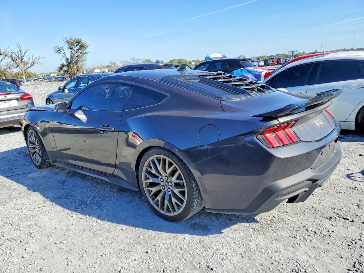 2024 Ford Mustang - Image 2