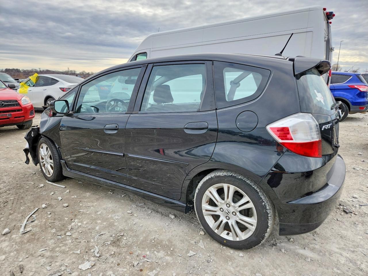 2010 Honda Fit - Фото 2