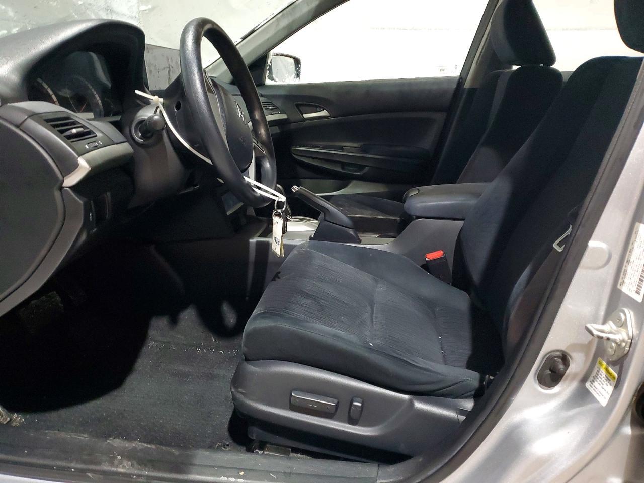 2012 Honda Accord Lxp - Image 7