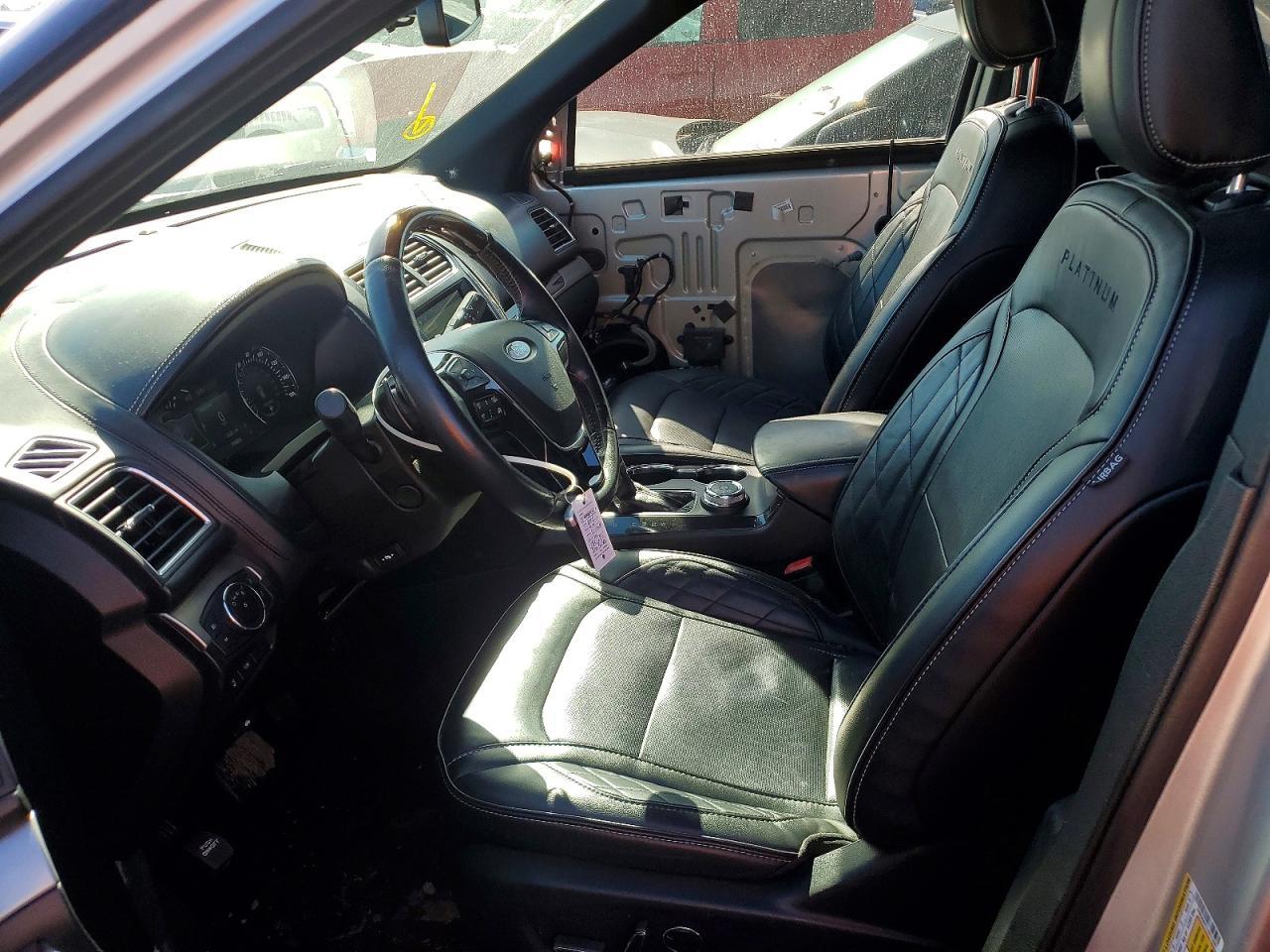 2018 Ford Explorer Platinum - Image 7