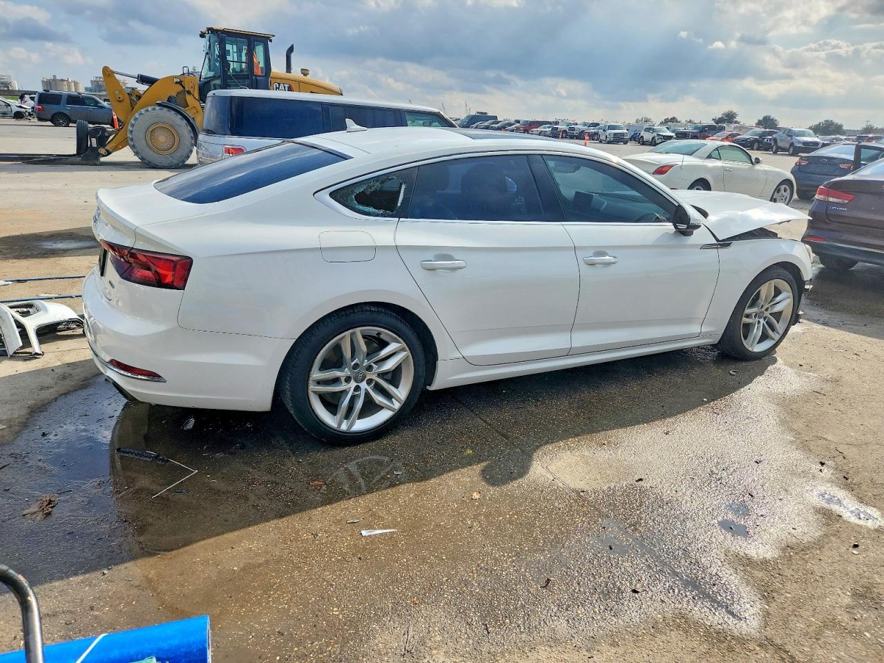2019 Audi A5 Premium - Фото 3