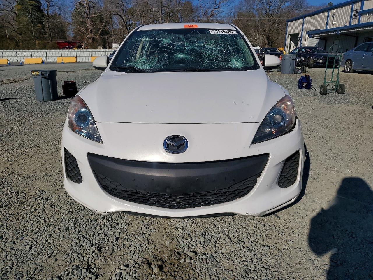 2013 Mazda 3 I - Image 5
