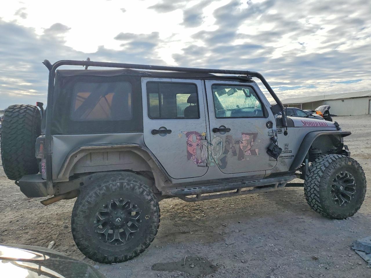 2014 Jeep Wrangler Unlimited Sport - Image 3