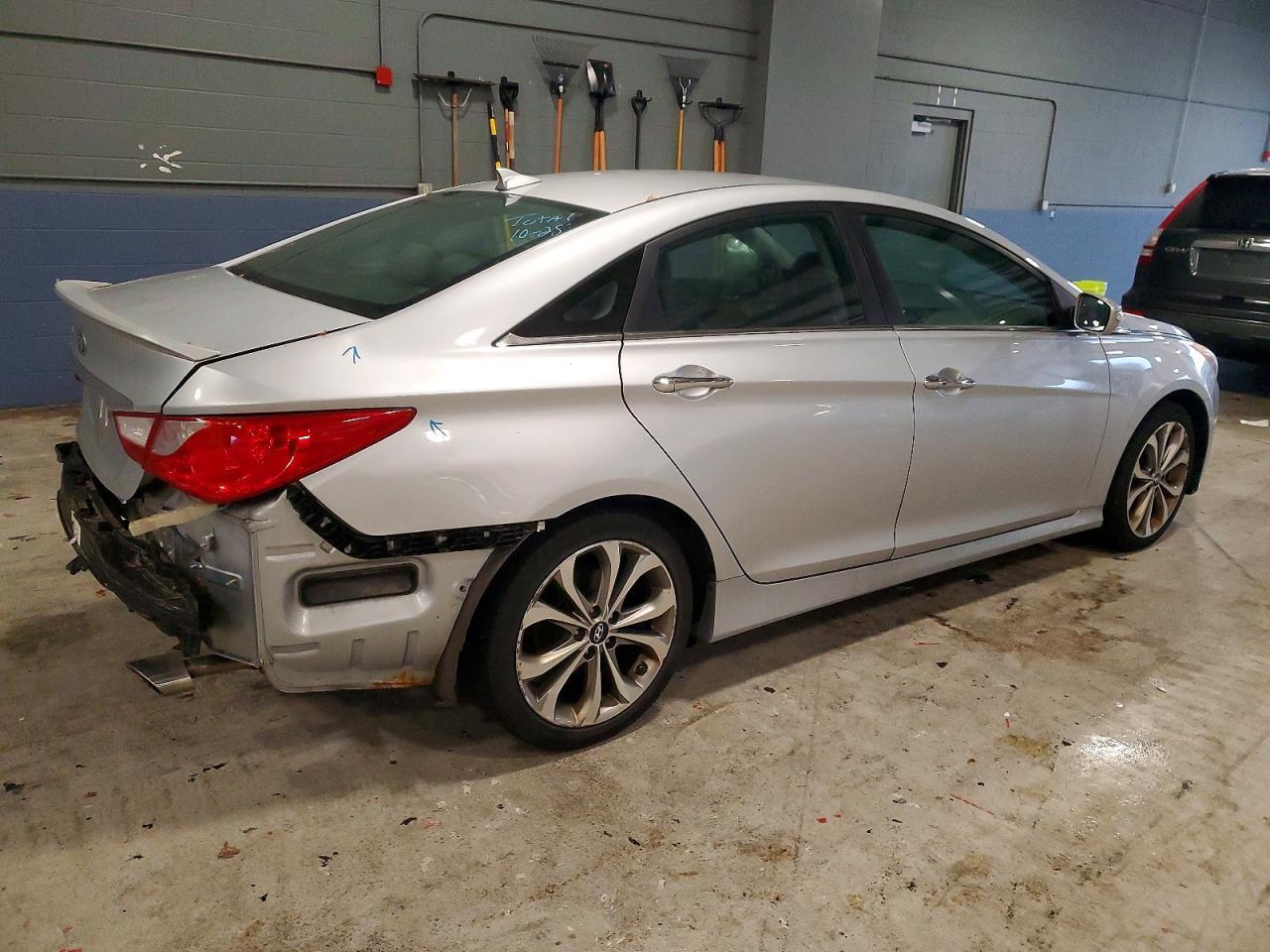 2014 Hyundai Sonata Se - Image 3