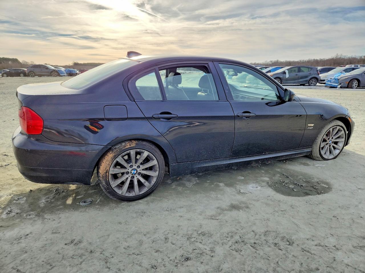 2011 BMW 328 Xi Sulev - Фото 3