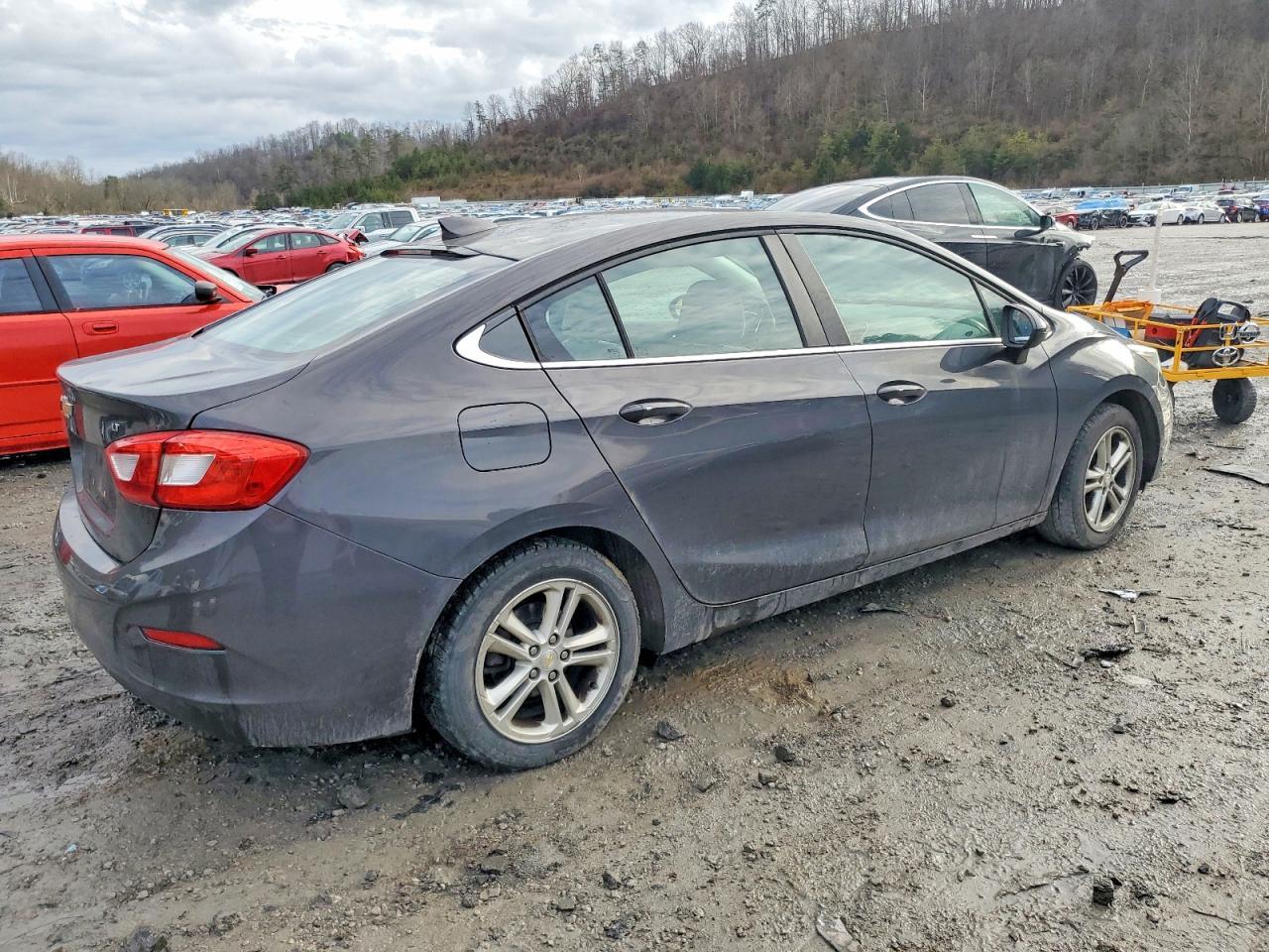 2016 Chevrolet Cruze Lt - Фото 3