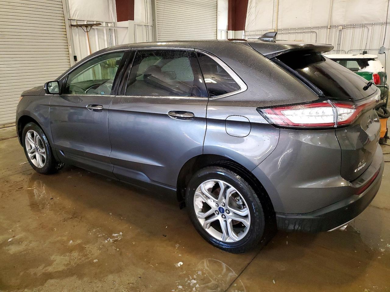 2017 Ford Edge Titanium - Image 2