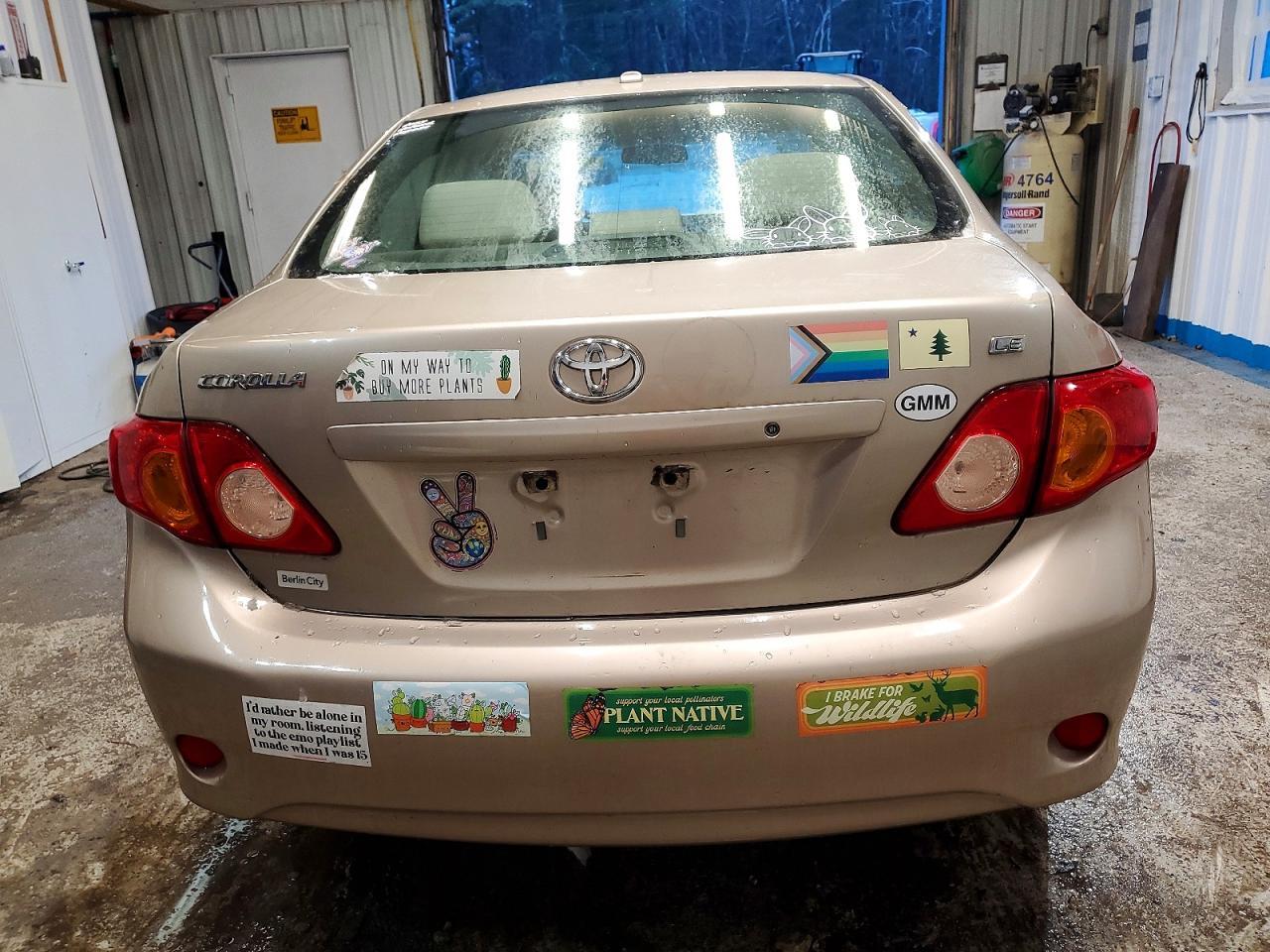2009 Toyota Corolla Base - Фото 6