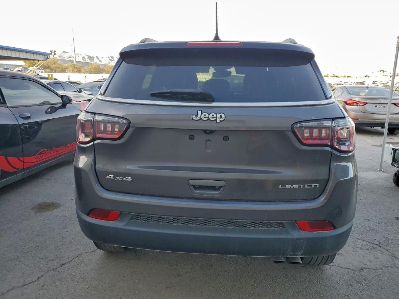 2022 Jeep Compass Limited - Фото 6