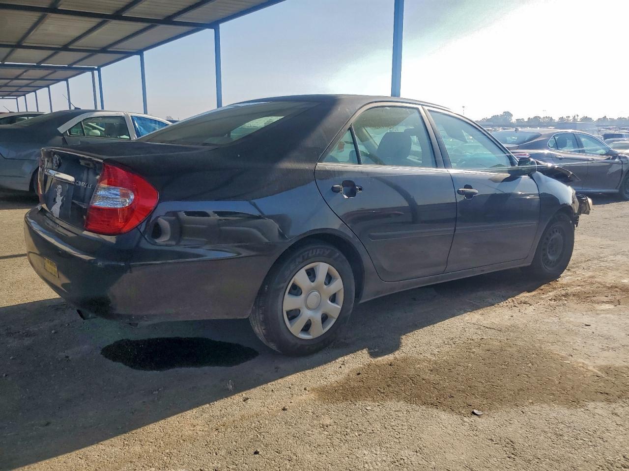 2003 Toyota Camry Le - Фото 3