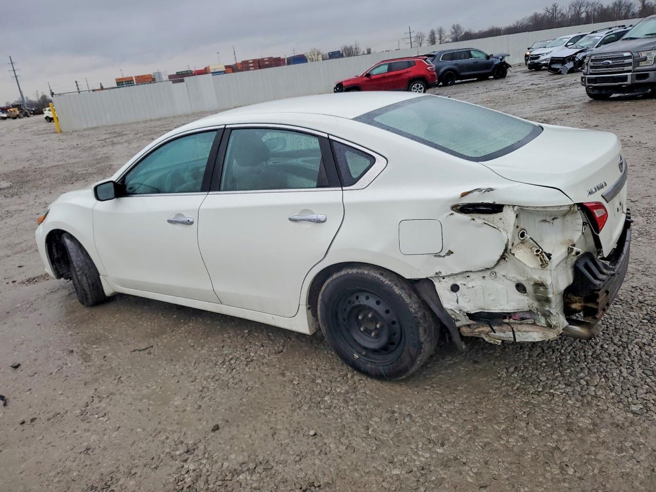 2017 Nissan Altima 2.5 - Фото 2