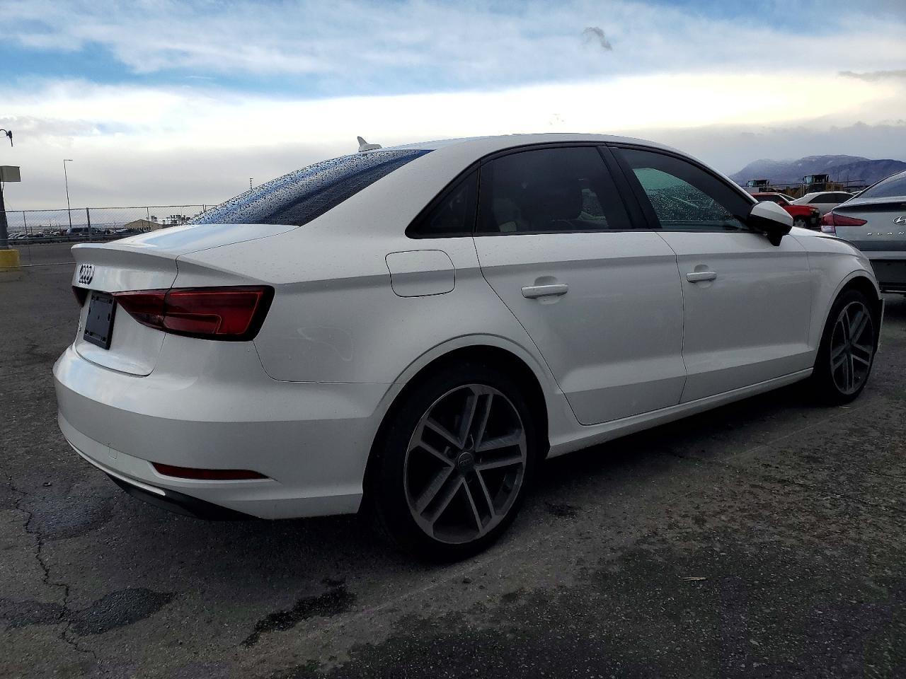 2018 Audi A3 Premium - Image 3
