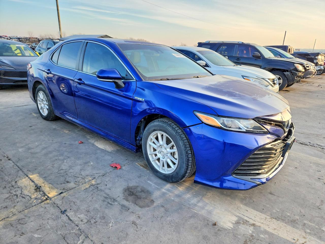 2018 Toyota Camry Le - Фото 4