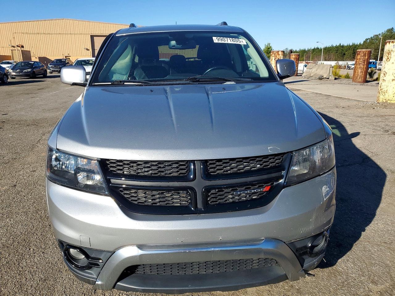 2020 Dodge Journey Crossroad - Image 5