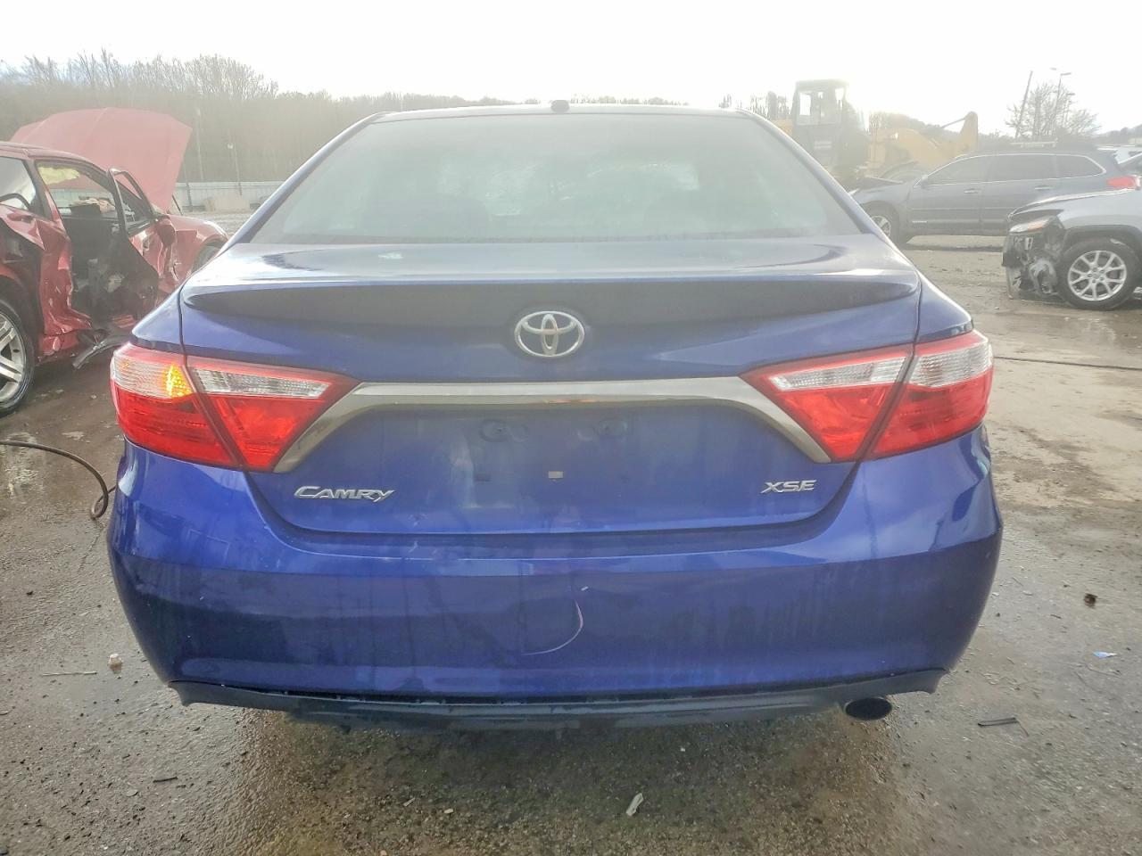 2015 Toyota Camry Xse - Image 6