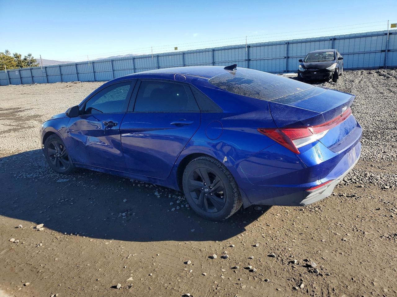 2023 Hyundai Elantra Sel - Image 2