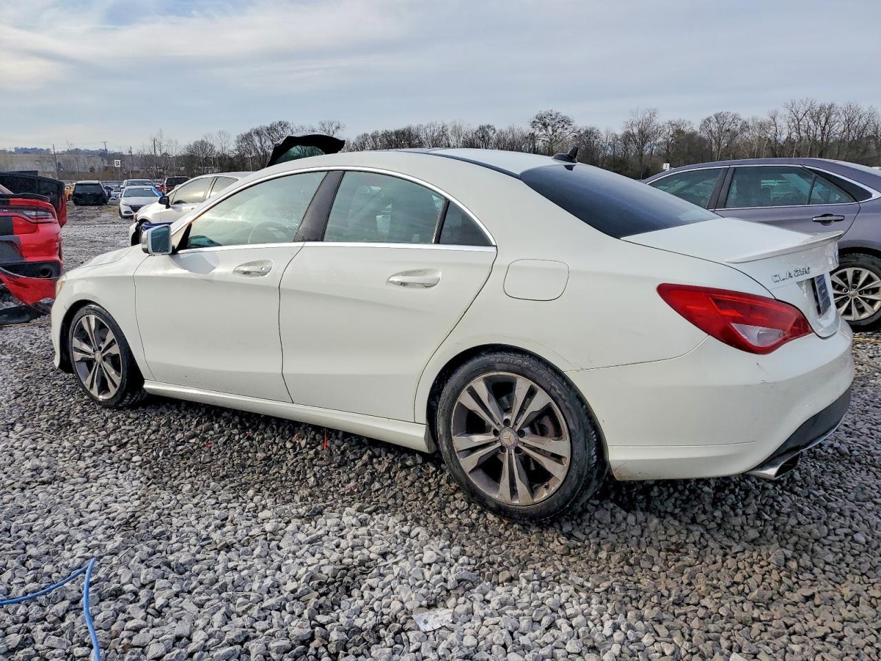 2015 Mercedes-Benz Cla 250 - Фото 2
