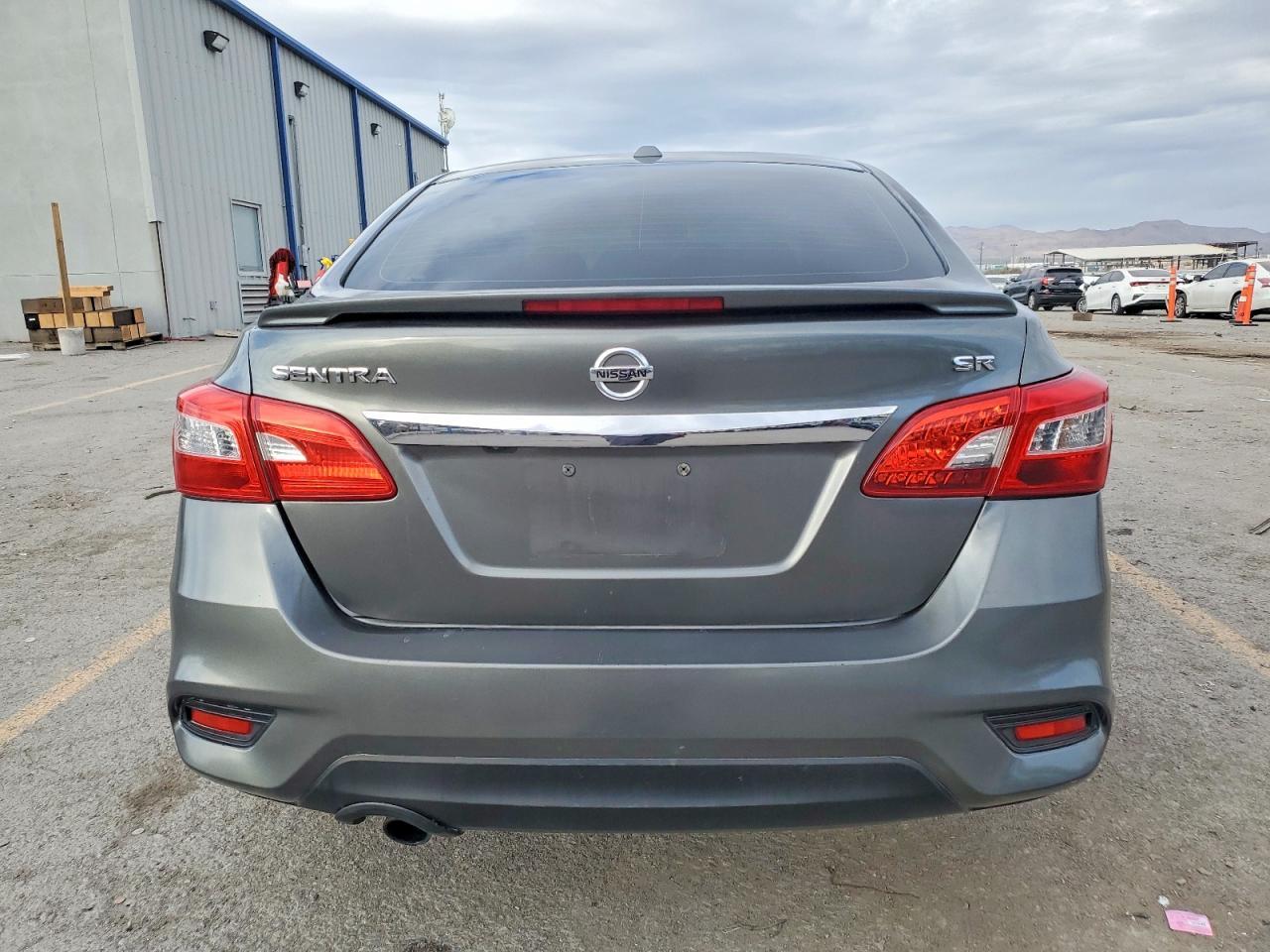 2016 Nissan Sentra Sr - Фото 6