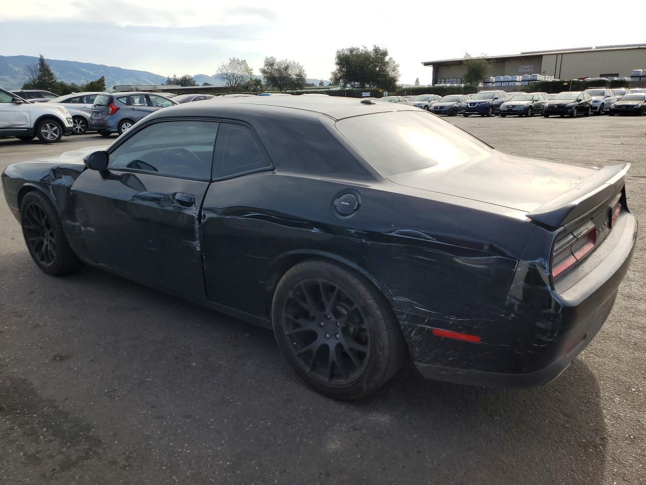 2019 Dodge Challenger Sxt - Image 2