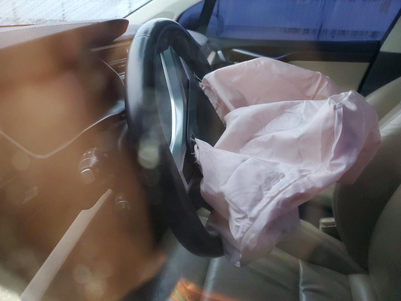 2017 Tesla Model X - Image 7