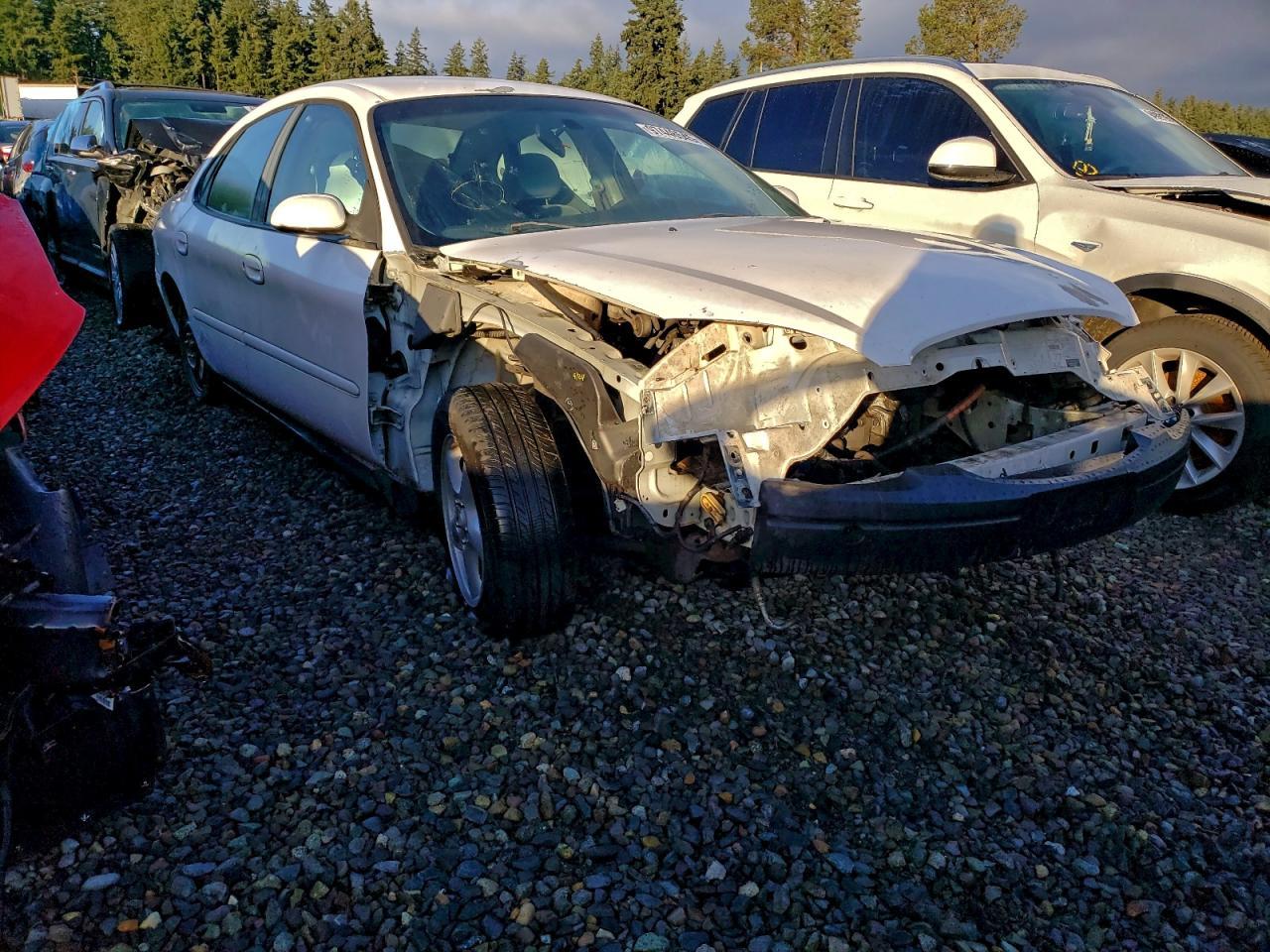 2002 Ford Taurus Se - Фото 4