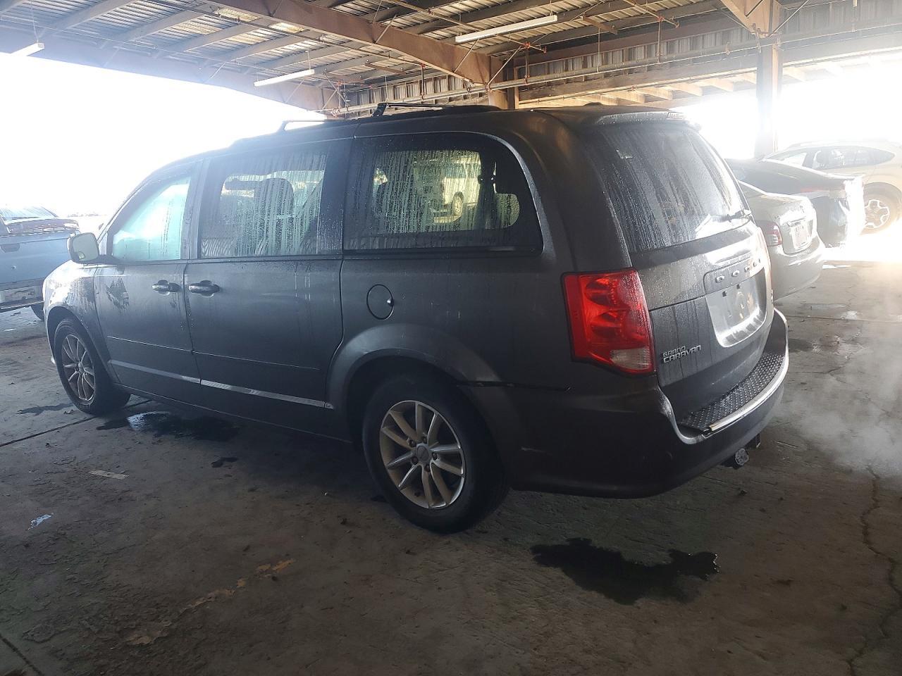 2016 Dodge Grand Caravan Sxt - Фото 2