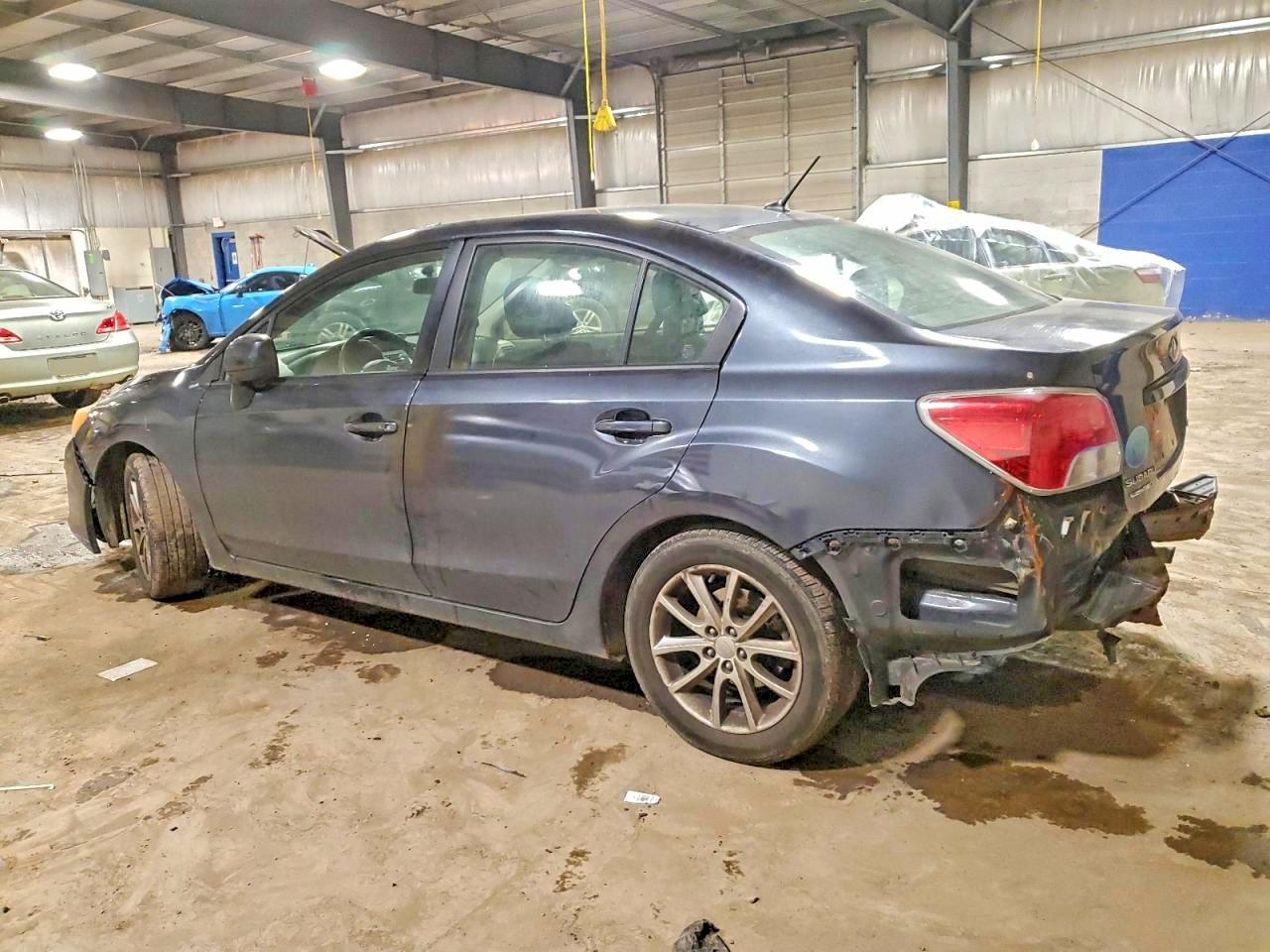 2012 Subaru Impreza Premium - Фото 2