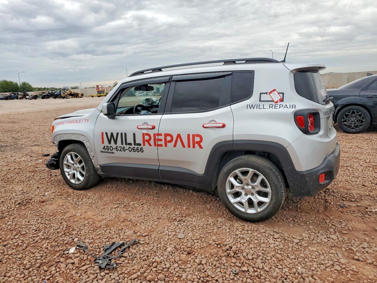 2018 Jeep Renegade Latitude - Фото 2