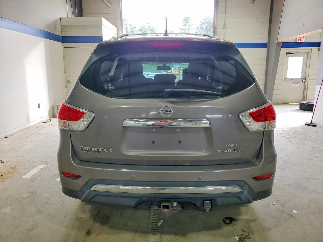 2013 Nissan Pathfinder S - Фото 6