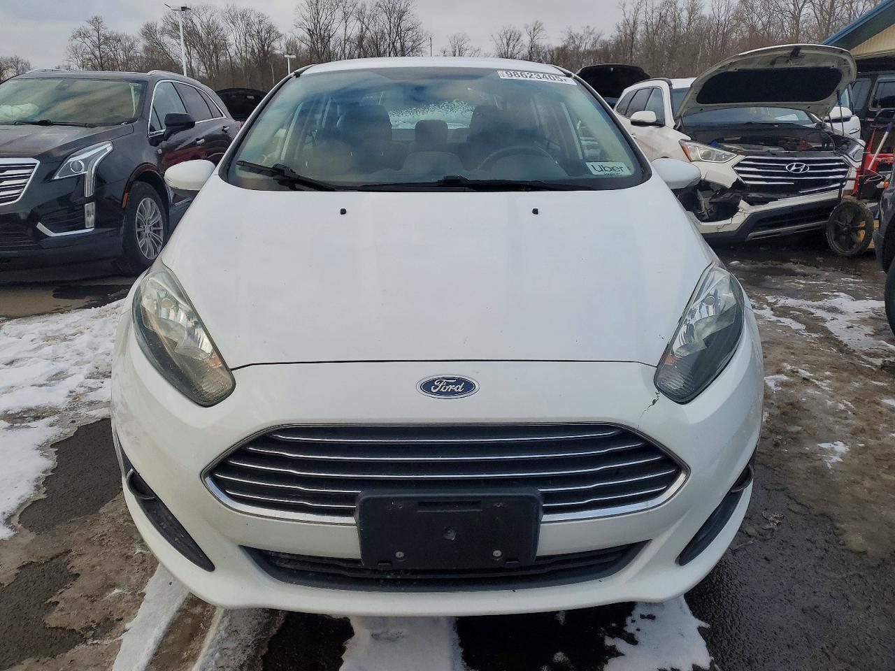 2014 Ford Fiesta Se - Фото 5
