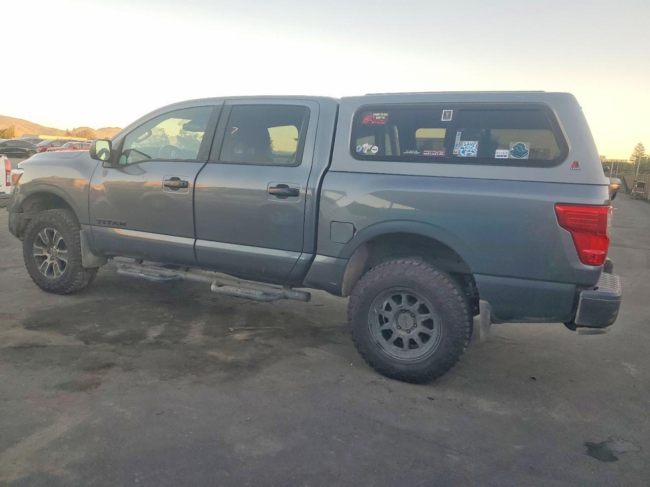 2021 Nissan Titan Sv - Image 2