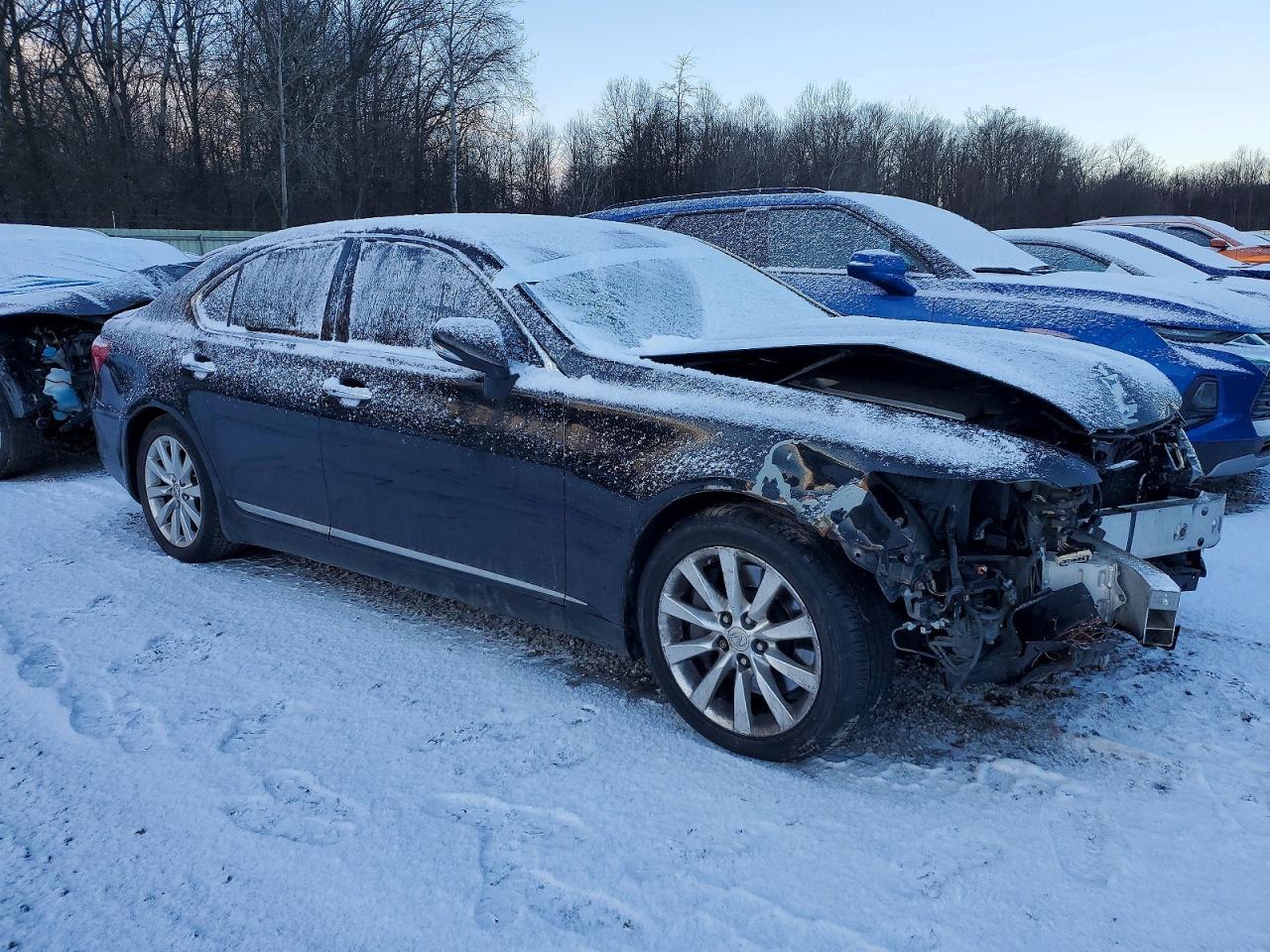 2010 Lexus Ls 460 - Image 4