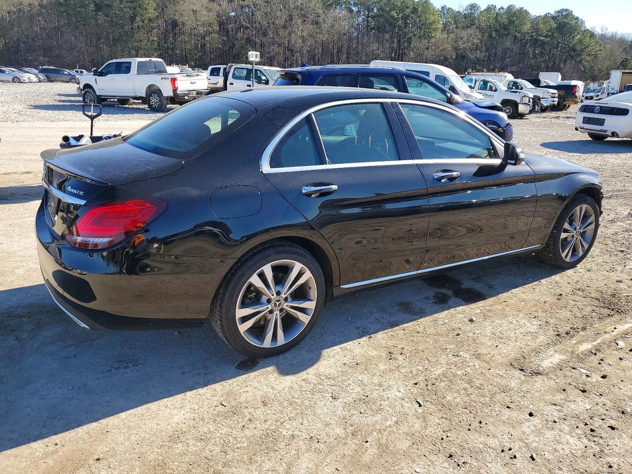 2020 Mercedes-Benz C 300 4Matic - Image 3