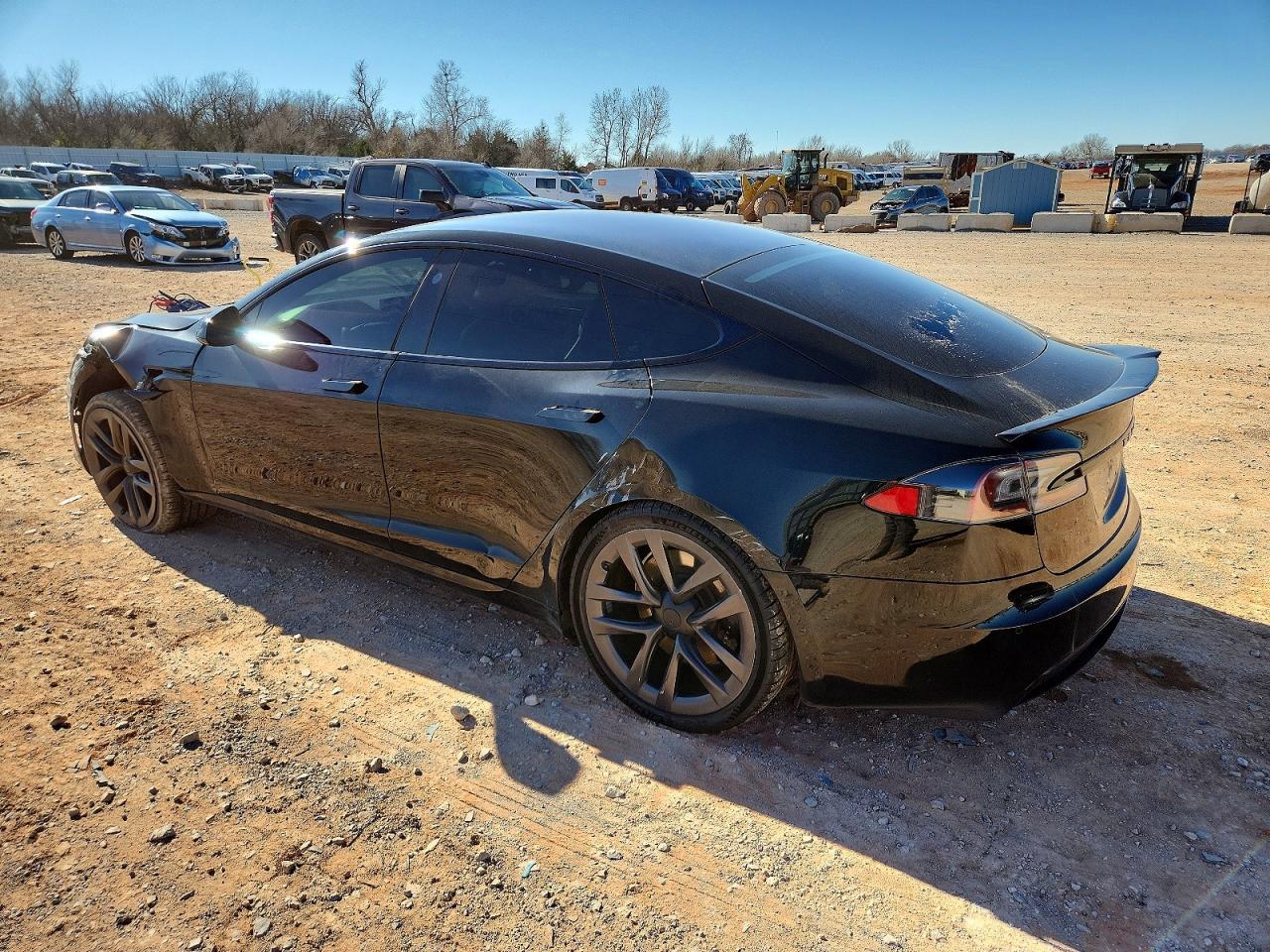 2022 Tesla Model S - Image 2