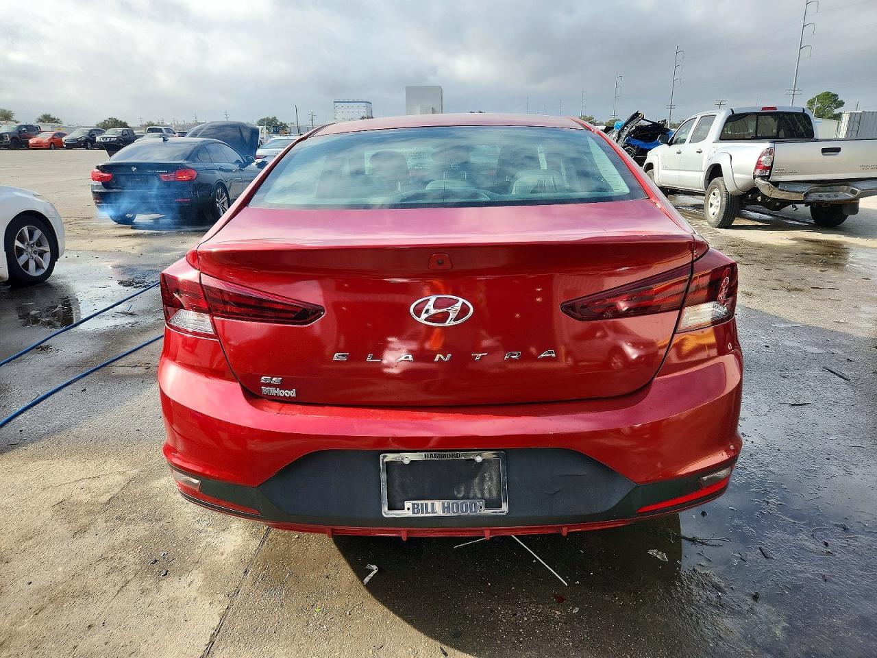 2020 Hyundai Elantra Se - Фото 6