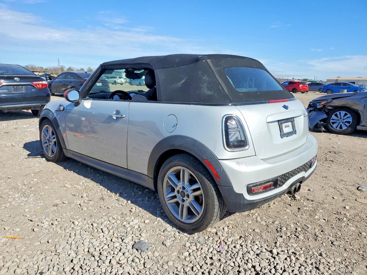 2013 Mini Cooper S - Image 2