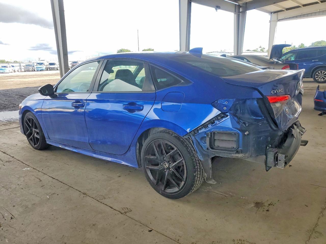 2022 Honda Civic Sport - Фото 2