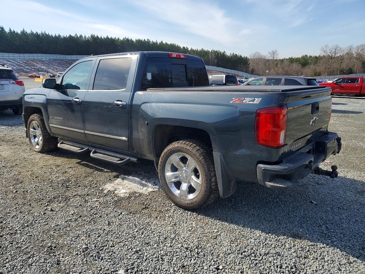 2017 Chevrolet Silverado K1500 Ltz - Image 2