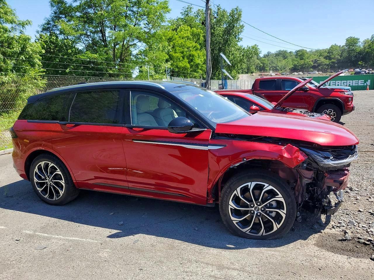 2025 Lincoln Nautilus Reserve - Фото 4