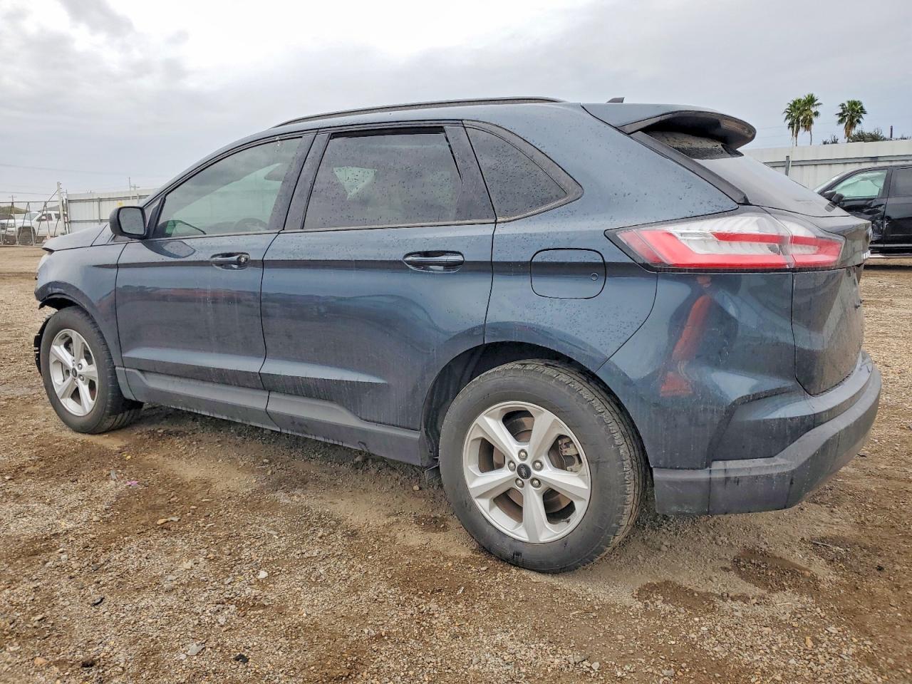 2024 Ford Edge Se - Фото 2