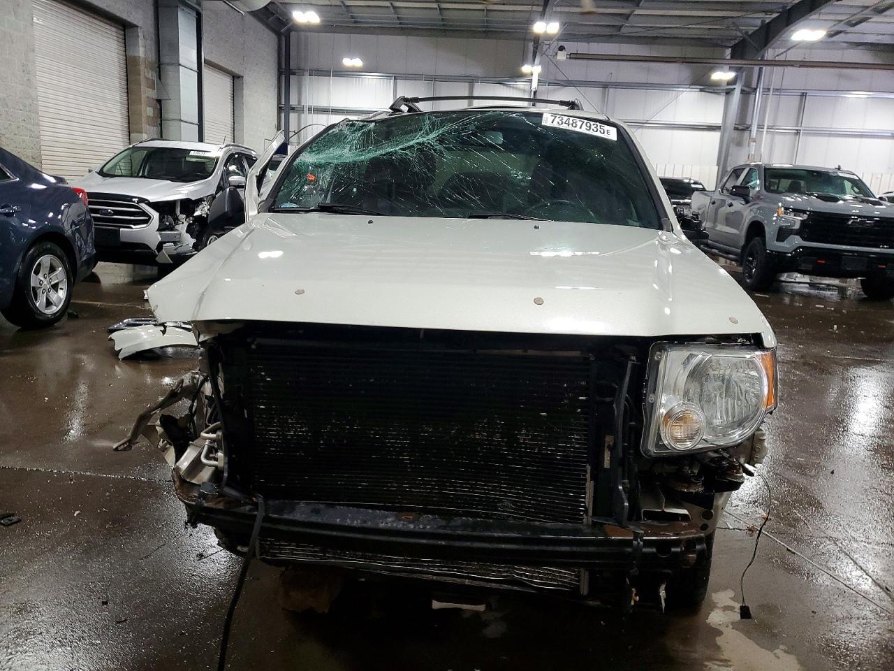 2009 Ford Escape - Image 5