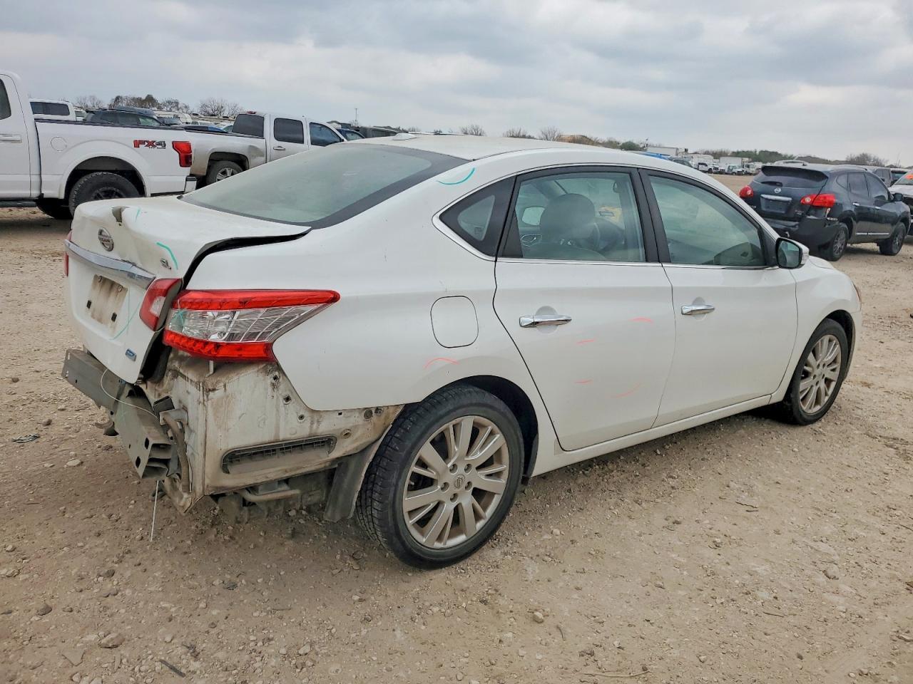 2013 Nissan Sentra S - Image 3
