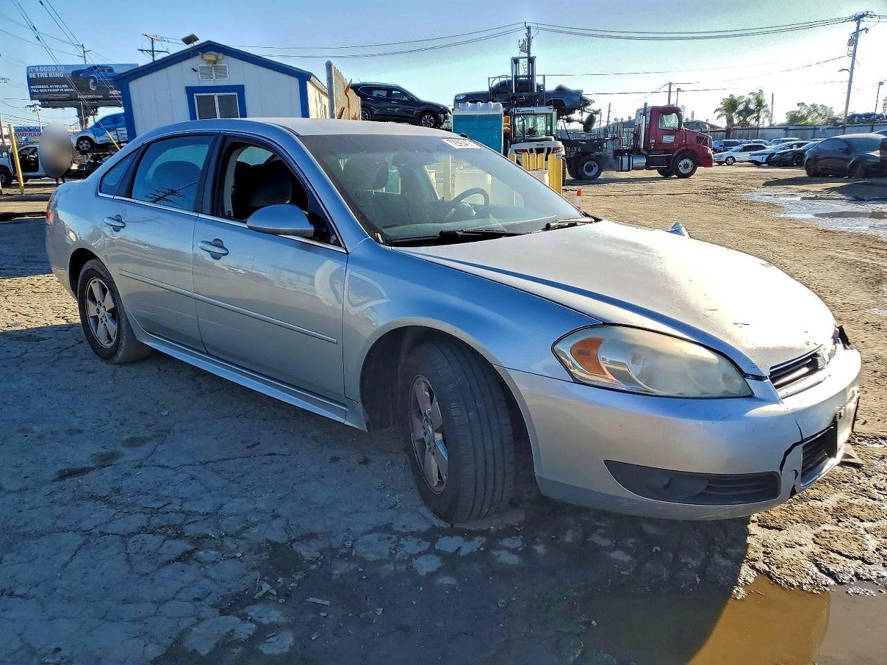 2011 Chevrolet Impala Ls - Image 4