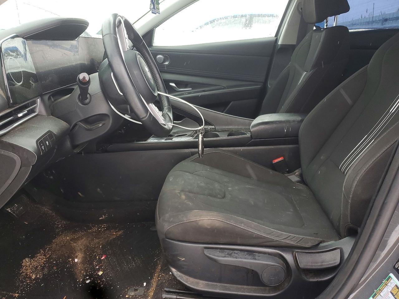 2024 Hyundai Elantra Sel - Image 7