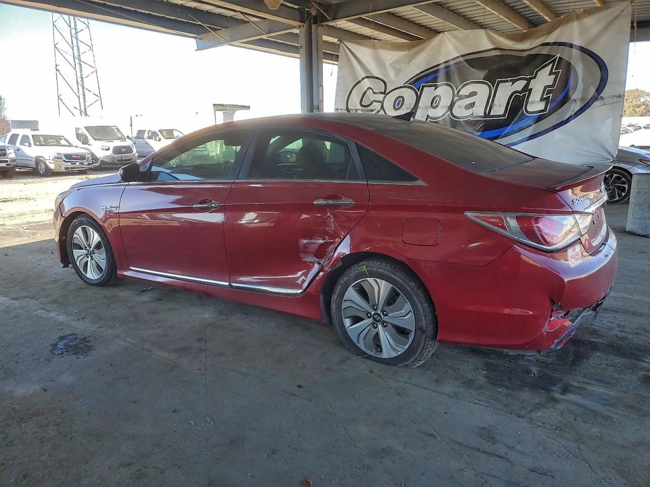 2013 Hyundai Sonata Hybrid - Фото 2