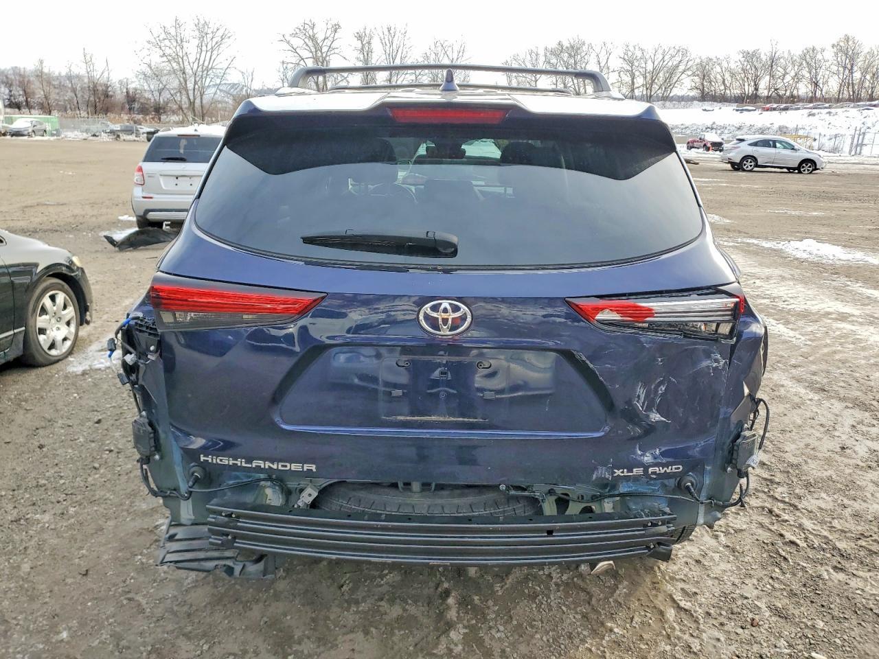 2022 Toyota Highlander Xle - Фото 6